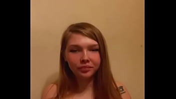 Cute pawg having fun showign her tits and vibing