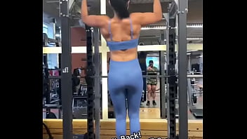 Bring it back my back workouts be like y’all know it took me to build muscle i was never a skill