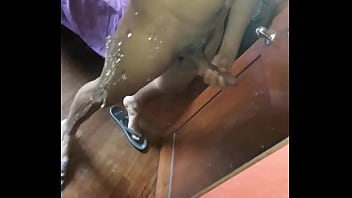 Macho Sacandose La Leche thumbnail