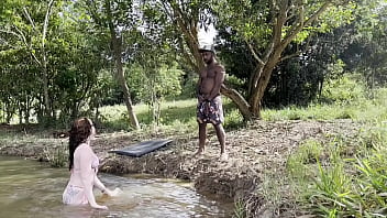 Albina faz sexo no matou no pelo com estranho que batia punheta pra ela