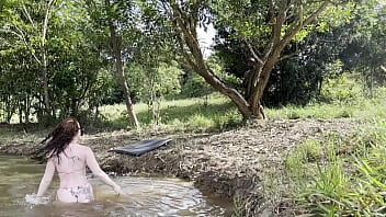 Albina Faz Sexo No Matou No Pelo Com Estranho Que Batia Punheta Pra Ela thumbnail