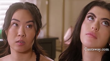 Liv revamped catches babysitters kimmy kimmy kimm & gal ritchie and spank