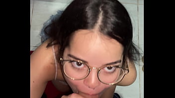 Boquete pov de debora mendes em wellington ribeiro reflexo da bunda no espelho e facial intenso no final completo no e red