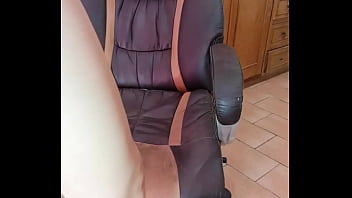 Acabei com minha buceta e fiquei gozadinha