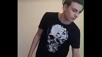 В семье не без урода про симаку стихотворение собственного производства