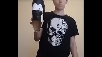 В семье не без урода про симаку стихотворение собственного производства