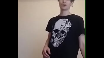 В семье не без урода про симаку стихотворение собственного производства