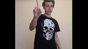 В семье не без урода про симаку стихотворение собственного производства