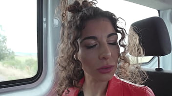 7 on 1 lady ana dap pee