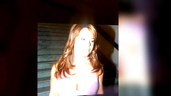 Tribute sur une milf de la radio du quebec