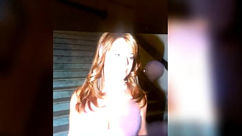 Tribute sur une milf de la radio du quebec