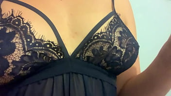 Un peu de folie ce mardi matin petit striptease sur l’espace fans