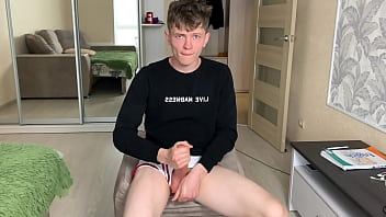 Eye Contact Young Guy Cumming In Front Of You thumbnail