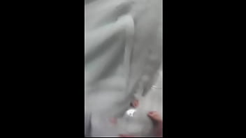 Настоящие друзья трахают мою жену в жопу