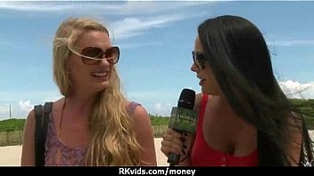 Stunning Euro Teen Gets Talked In To Giving A Blowjob For Cash 12 thumbnail