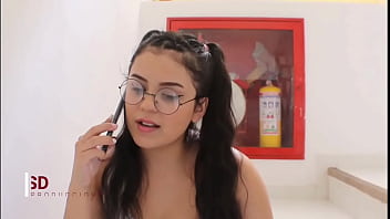 Sexo in bedroom of fatherst