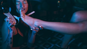 Every toe is a world for you to explore with your tongue