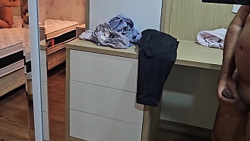 I caught my wife in the mirror with the delivery boy in our apartment