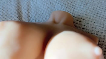 Frotamiento en seco con mi muñeca sexual favorita