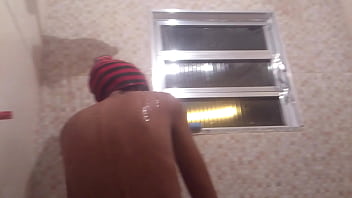 Young girl in the bath