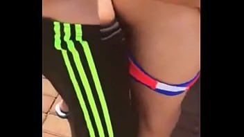 Dando Gostoso Pro Primo Dotadão thumbnail