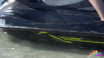 Two pawgs having fun at sea worlddddd