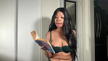 Story time during the storm with eva parker