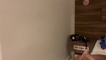 Quase chorou mais entrou no cuzinho da vizinha completo no red e no cher