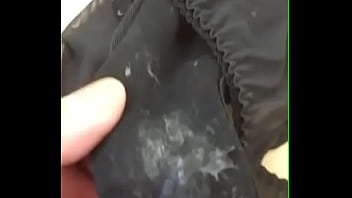 Je suis choque beaucoup de sperme