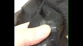 Je suis choque beaucoup de sperme