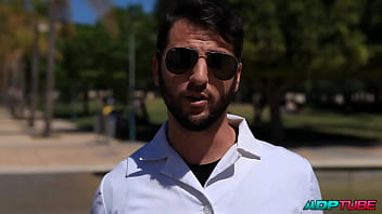 La universitaria cachonda follando