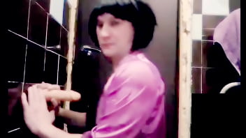 Crossdresser thumbnail