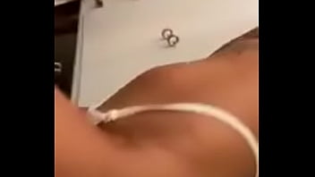 Tati zaqui gostosa pelada no banheiro