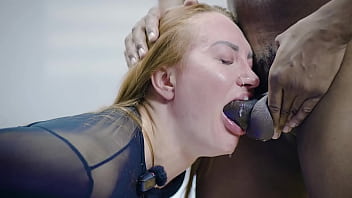 Intense deepthroat and hot anal sex for julia