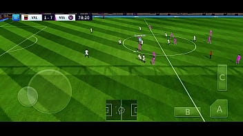 Aquí jugando de forma muy sexual