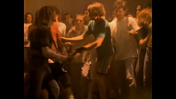 Kurt cobain smells like teen spirit