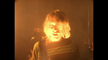 Kurt cobain smells like teen spirit