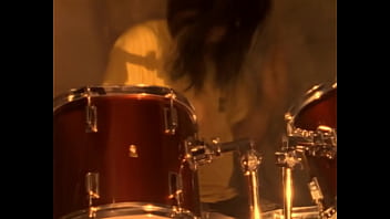 Kurt cobain smells like teen spirit