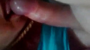 Ma belle mère me suce au réveil