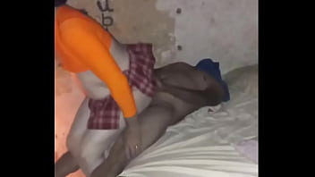 Sentando no casado dotado