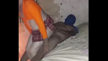 Sentando no casado dotado