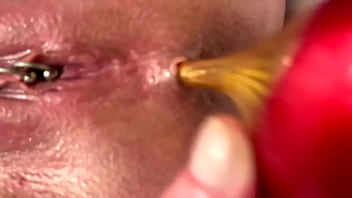 Anal masturbate by gold high heels and fingering asshole and juice pussy and ride asshole on heels