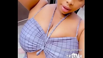 Inyeneobong sexy akwaibomite