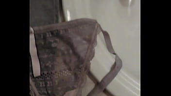 Leche en dirty panties