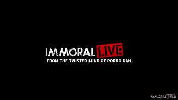 Girl cum gushing pawg jennifer mendez & tabitha poison destroy the bed squirt god 4k