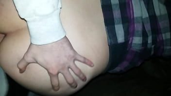 Amateur cutie gets pounded in garage