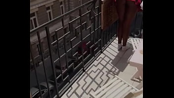 I couldn’t resist to this two soon zaawaadi mia de vil xxx