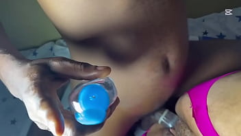 She really moan so loud