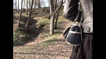 Public nudity for her pleasure