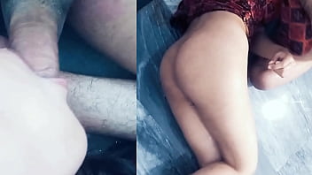 Stepbrother puts his penis in her mouth my stepbrother stands up to fuck me until he cums on me